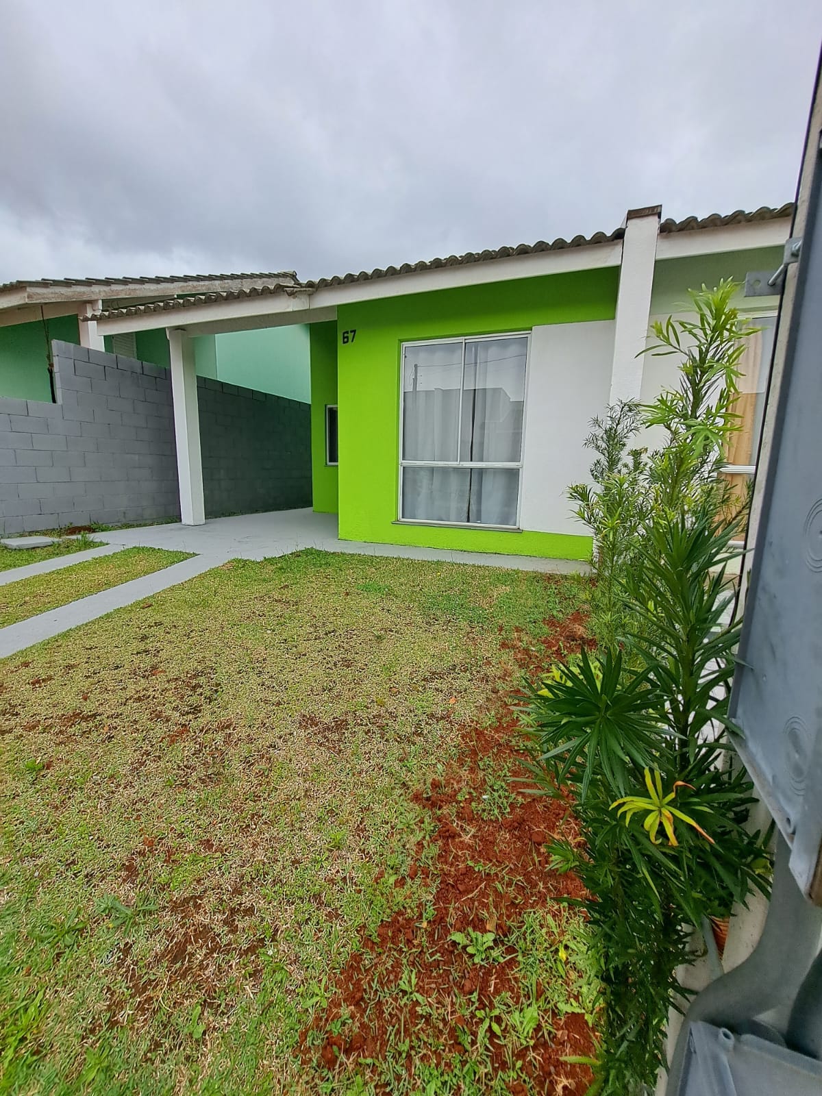 CASA NO CONDOMÍNIO MORADA DO SOL