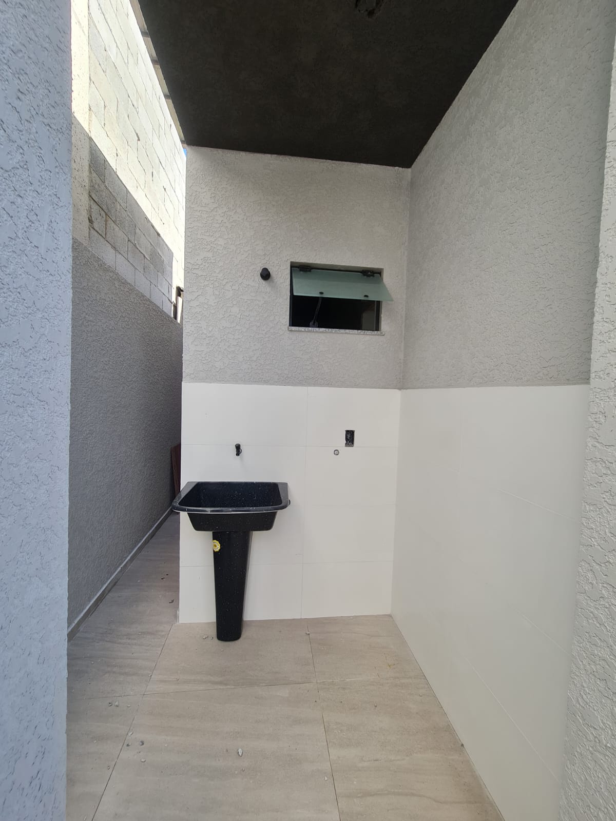 CASA 3 QUARTOS NO NOVA PONTA GROSSA