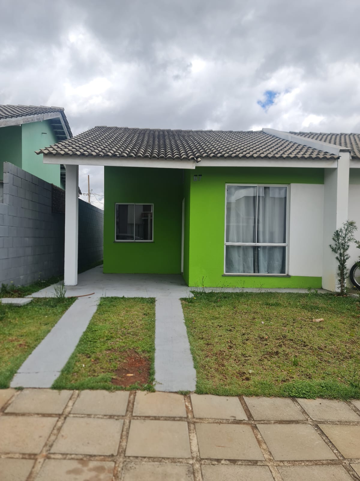 CASA NO CONDOMÍNIO MORADA DO SOL