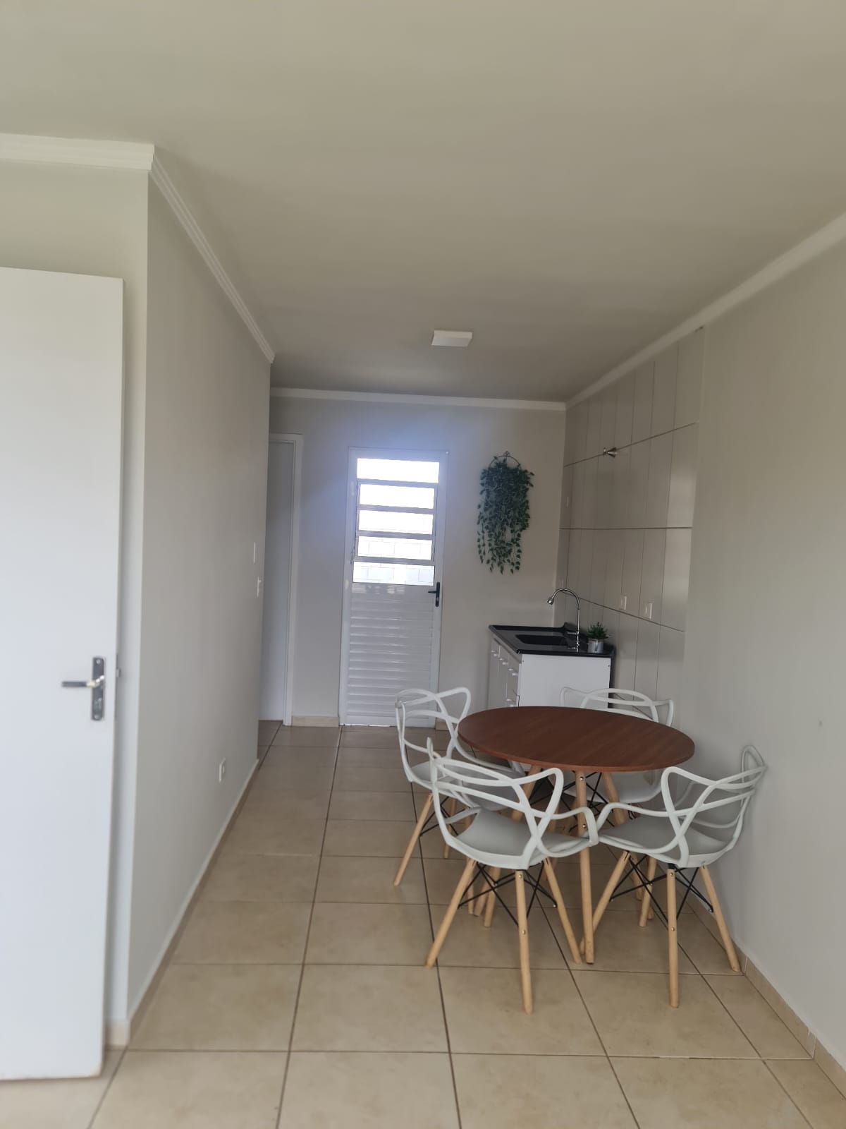 CASA NO CONDOMÍNIO MORADA DO SOL