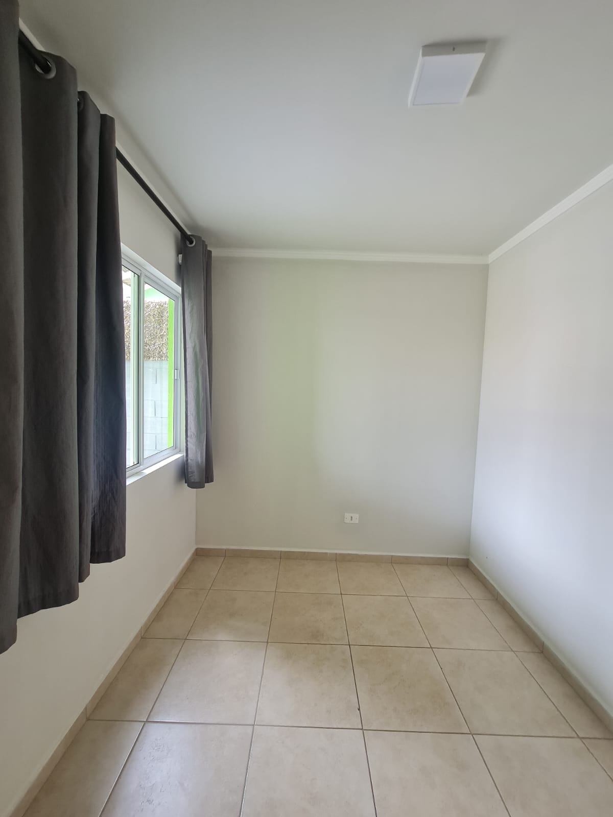 CASA NO CONDOMÍNIO MORADA DO SOL