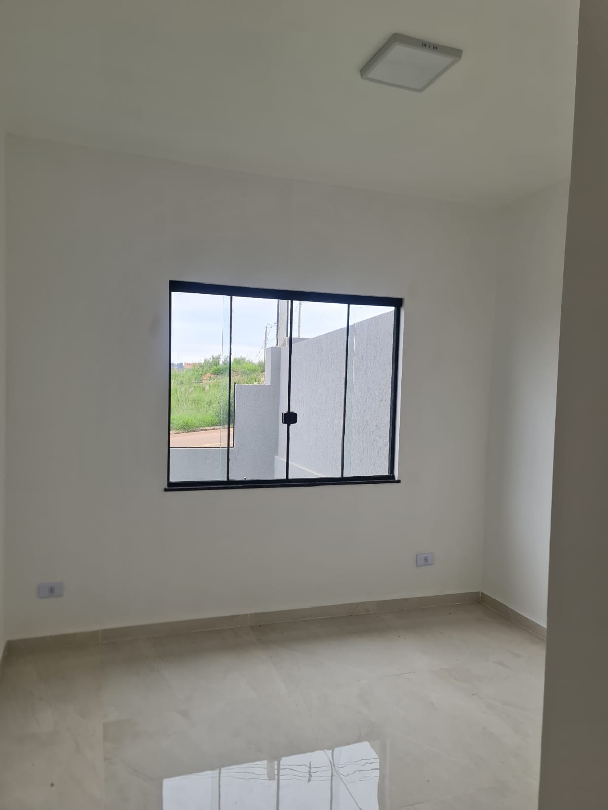 CASA 3 QUARTOS NO BAIRRO GSP